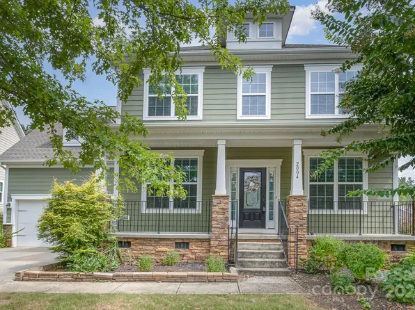 2004 Brightflower Ln, York, SC 29745