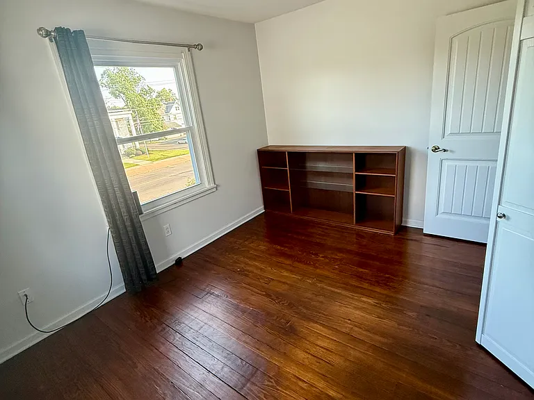 237 Elm St #2 — Photo 8