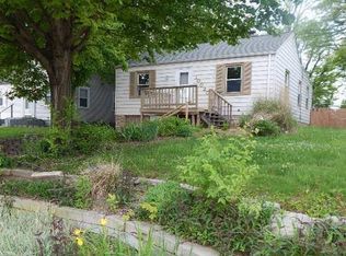 10020 Lackland Rd, Saint Louis, MO 63114