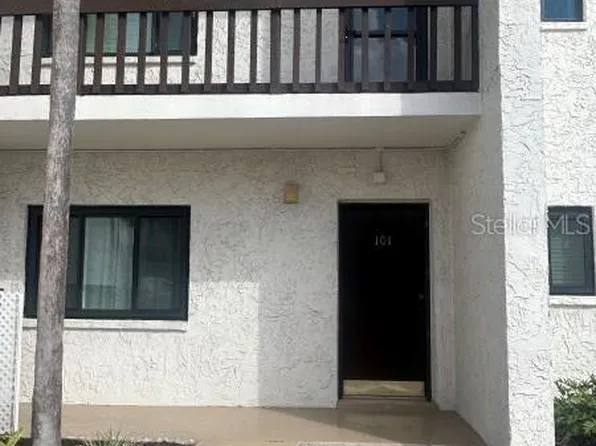 1624 Stickney Point Rd APT 101, Sarasota, FL 34231