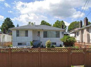 4951 Rupert St, Vancouver, BC V5R 2J6
