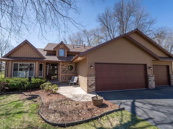 12405 52nd Ave N, Plymouth, MN 55442