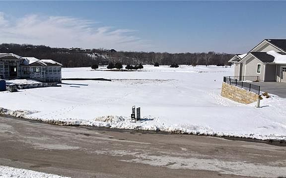 2nd image of 16012 Saint Andrews Ct