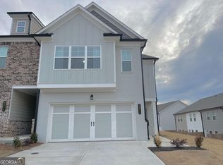 5032 Silver Fox Trl, Oakwood, GA 30566