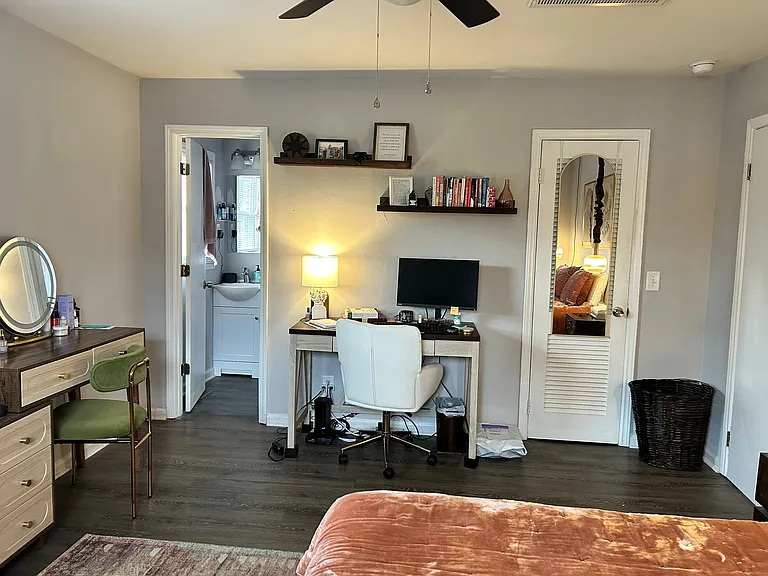 staged bedroom w bath/closet