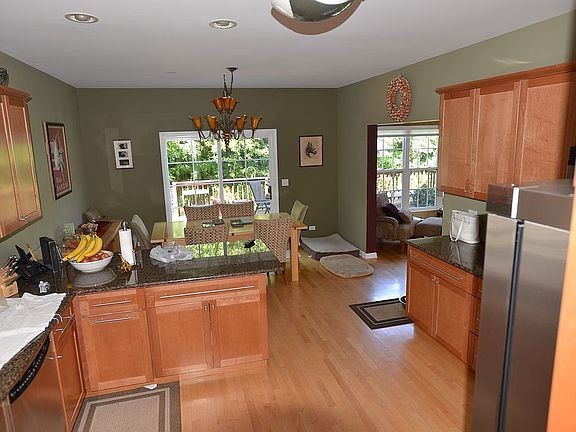 3rd image of 23618 N Garden Ln