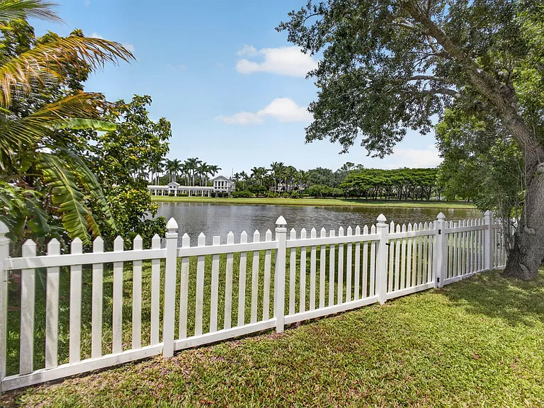 1204 Oakwater Dr — Photo 57