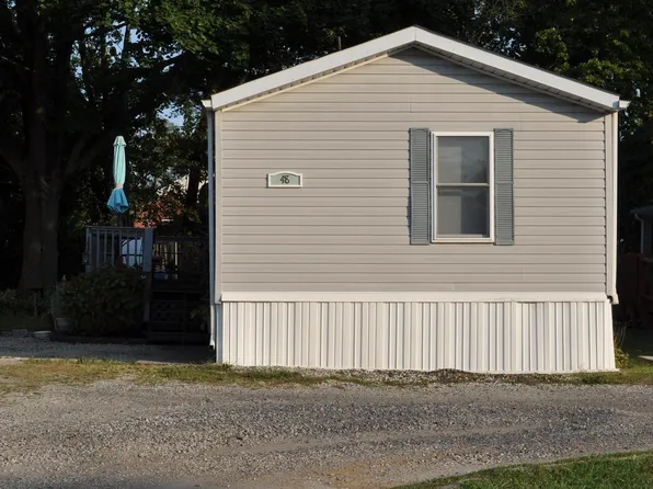 48 N Barry Ave, Eagleville, PA 19403