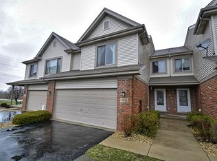8334 W Chestnut Ct, Frankfort, IL 60423