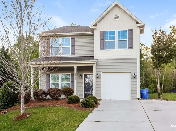 2301 Stonehaven Dr, Albemarle, NC 28001