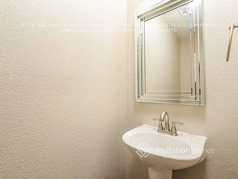 5710 Sherbrooke Oak — Photo 16
