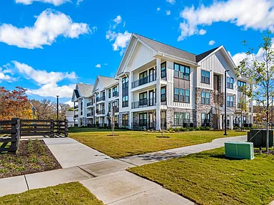 A1 One Bedroom/One Bath - 704 Sq Ft