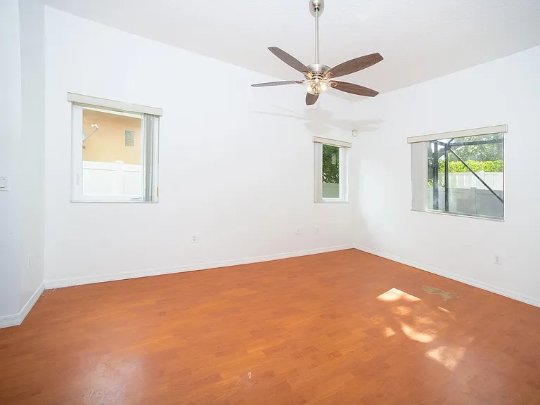 14186 SW 32nd St — Photo 8