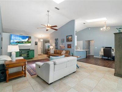 3608 SE 8th PL, Cape Coral, FL, 33904