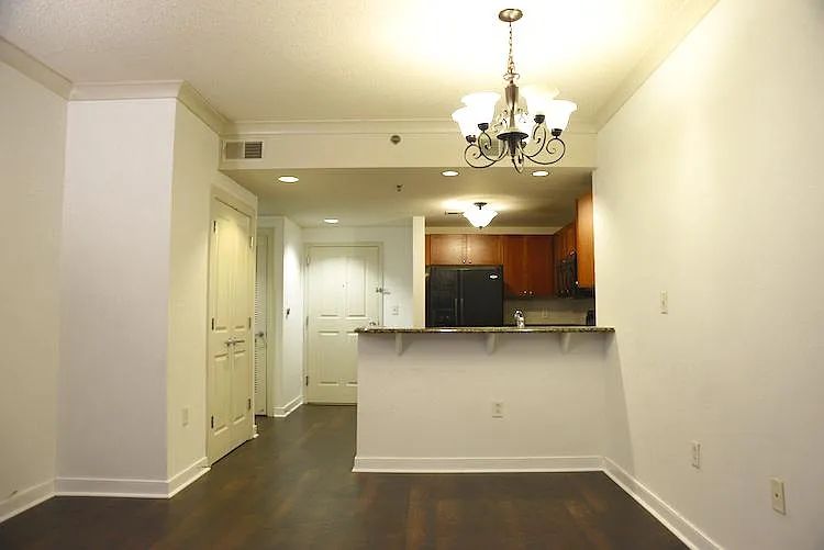 777 7th St NW #1015 — Photo 1