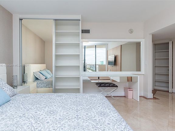 5th image of 5757 Collins Ave #Penthouse