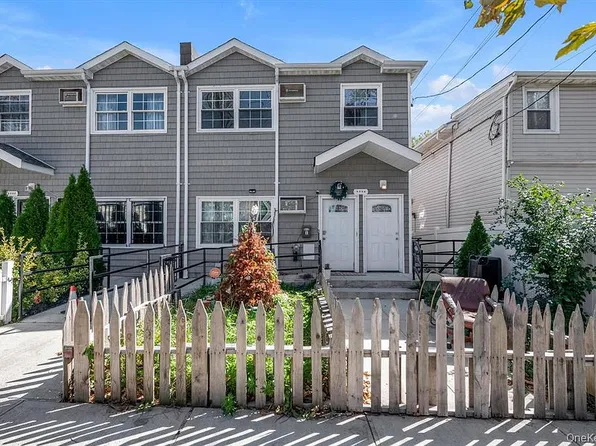 24 Beach Channel Dr #37, Far Rockaway, NY 11691