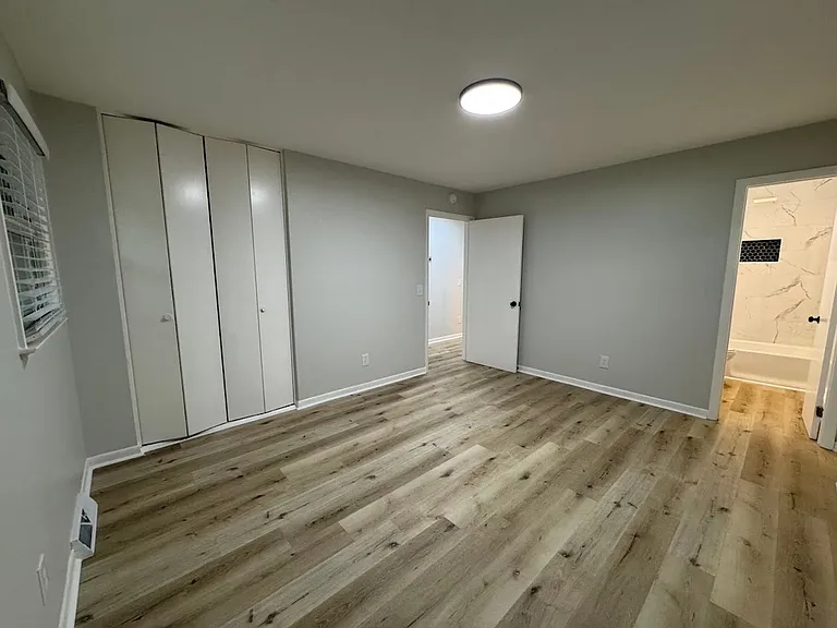 2205 Hathaway Dr — Photo 40