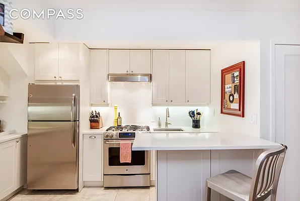 Sold by Compass | media 2