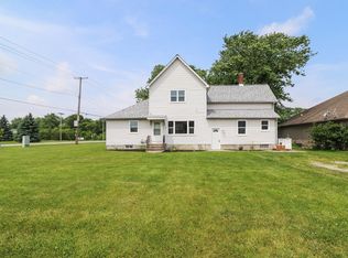 311 W 101st Ave, Crown Point, IN 46307