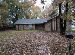 5394 Brookhollow Dr, Jackson, MS 39212