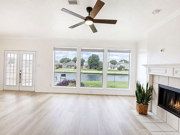 4th image of 11533 Gloriosa Dr
