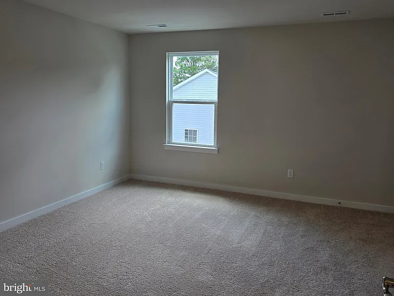 115 Boone Ct — Photo 13