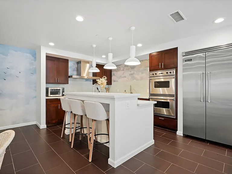 9842 Portola Dr — Photo 14