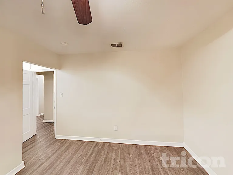 4011 W Nassau St — Photo 13