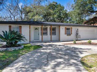 803 Linden Ave, Niceville, FL 32578