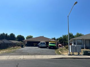 447 Merlee Cir, Eagle Pt, OR 97524