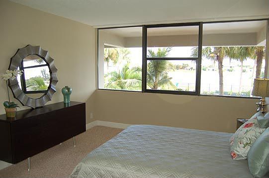 2nd image of 1830 Embassy Dr APT 407