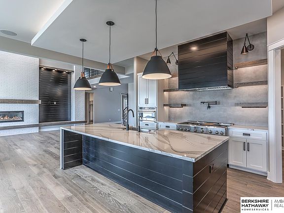 3rd image of 5509 N 292 Circle Valley NE