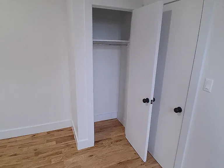 290 Arlington Ave #3R — Photo 4