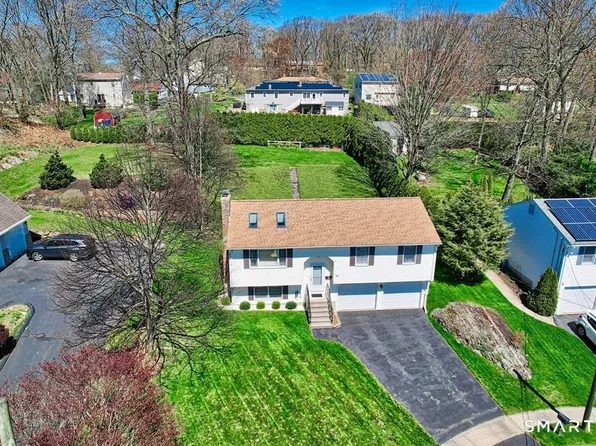 33 Medford Street, Bristol, CT 06010
