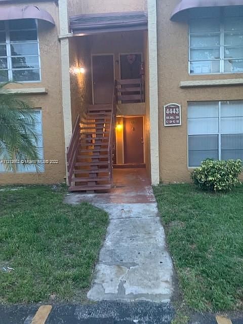 1st image of 4443 Treehouse Ln #G