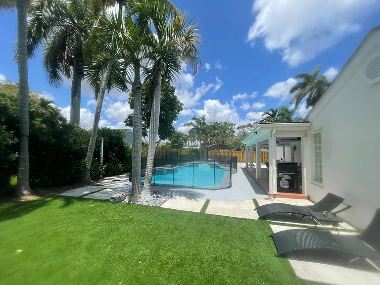 15230 SW 154th Ave — Photo 10