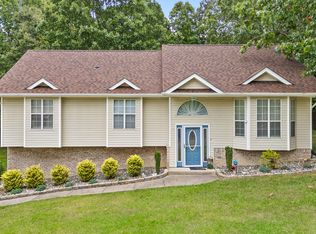 5822 Riley Rd, Ooltewah, TN 37363