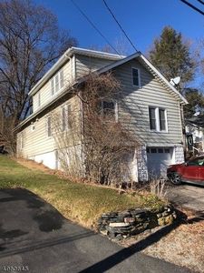 25 W End Ave, Newton, NJ, 07860