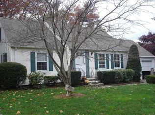 77 Arizona Ave, Holden, MA 01520