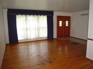 9511 Craigwood Ter, Saint Louis, MO