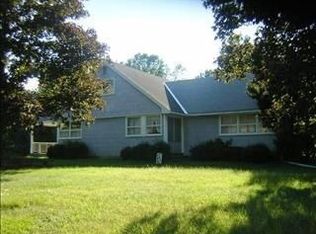 289 Starbarrack Rd, Red Hook, NY 12571