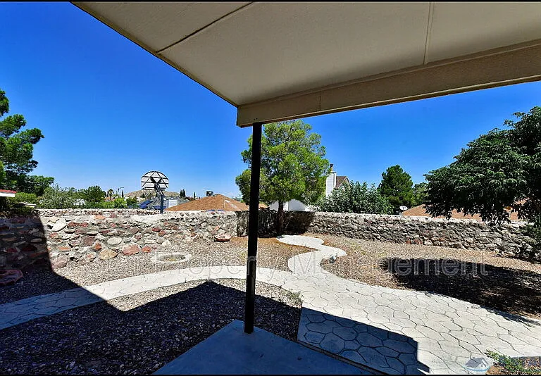 7249 Imperial Ridge Dr — Photo 42