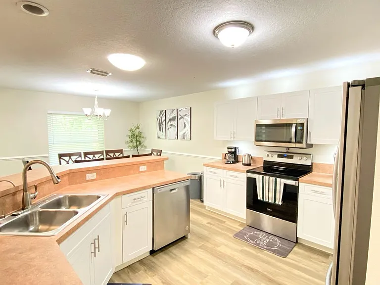 7024 Mauna Loa Blvd — Photo 22