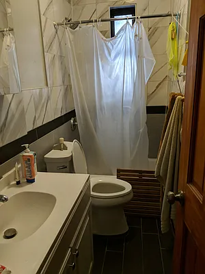 Rented by Bouklis Group | media 11