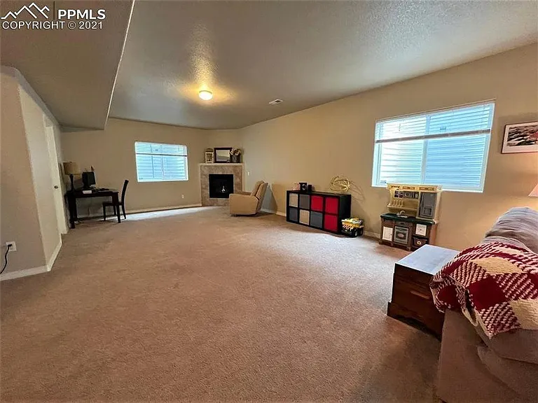 2373 Spring Blossom Dr — Photo 15
