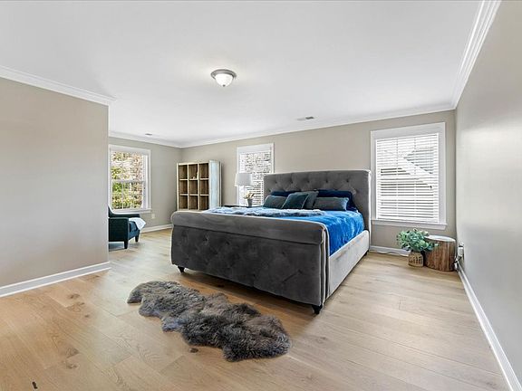 5th image of 13831 Derby Farm Ln