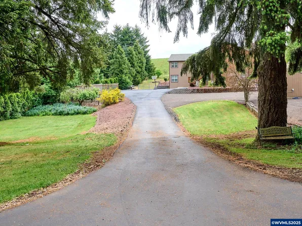 7074 Liberty Rd S, Salem, OR 97306