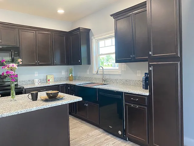 93 Bluebird Ct — Photo 14