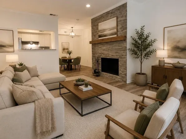 1880 White Oak Dr APT 141, Houston, TX 77009
